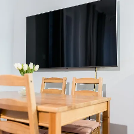 Warta River Snug Apartment