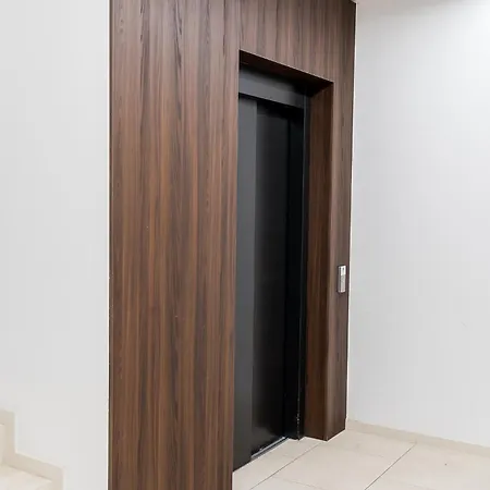 Warta River Snug Apartment